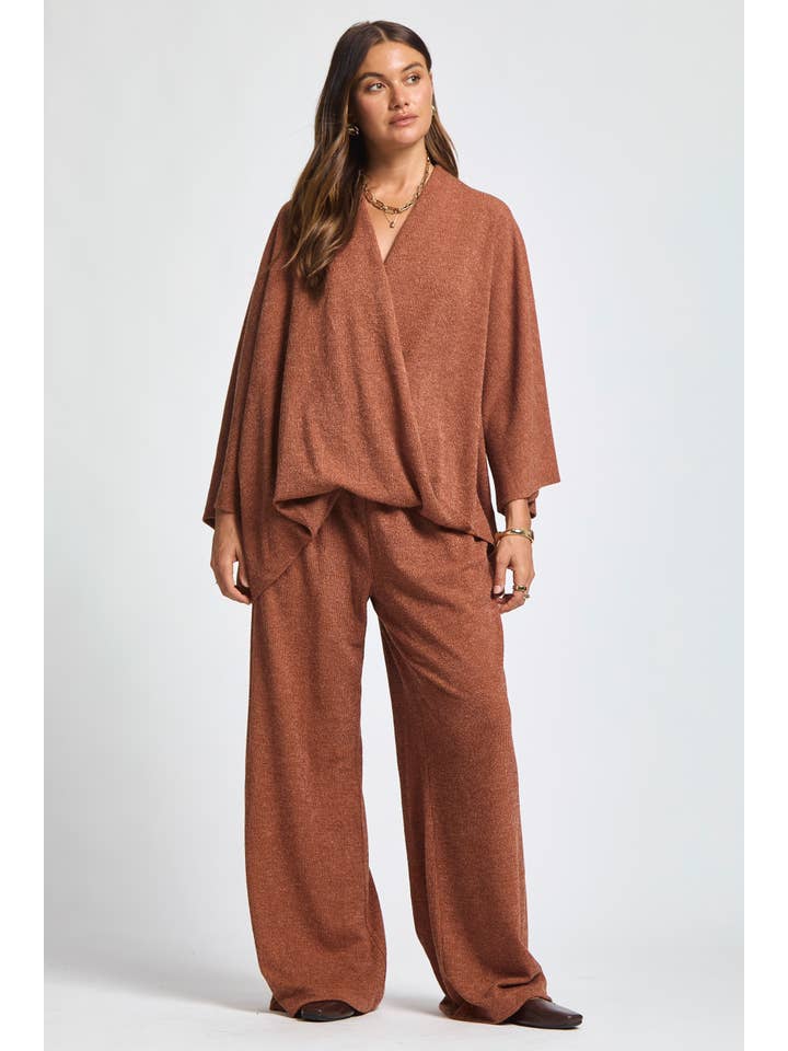 Dear Scarlett - Wholesale Lounge Set - Women's - PLUS SIZE Ribbed 2-Piece Travel Essential8