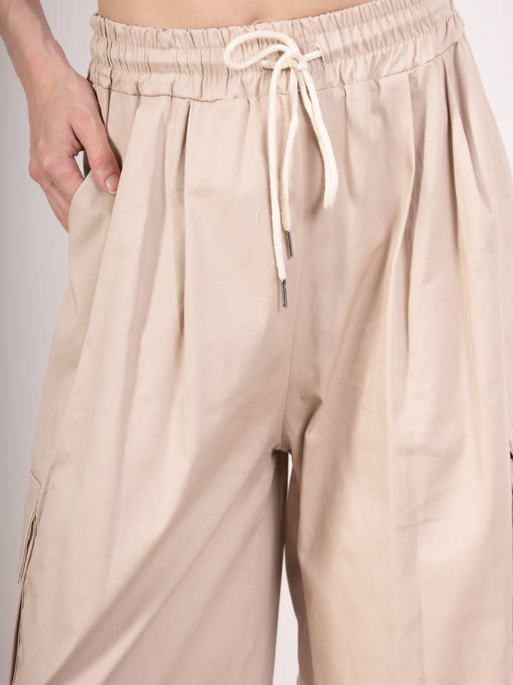 L'Emotion - Wholesale Pants - Women's - Wide Cargo Pants with Elastic Waist Drawstring4