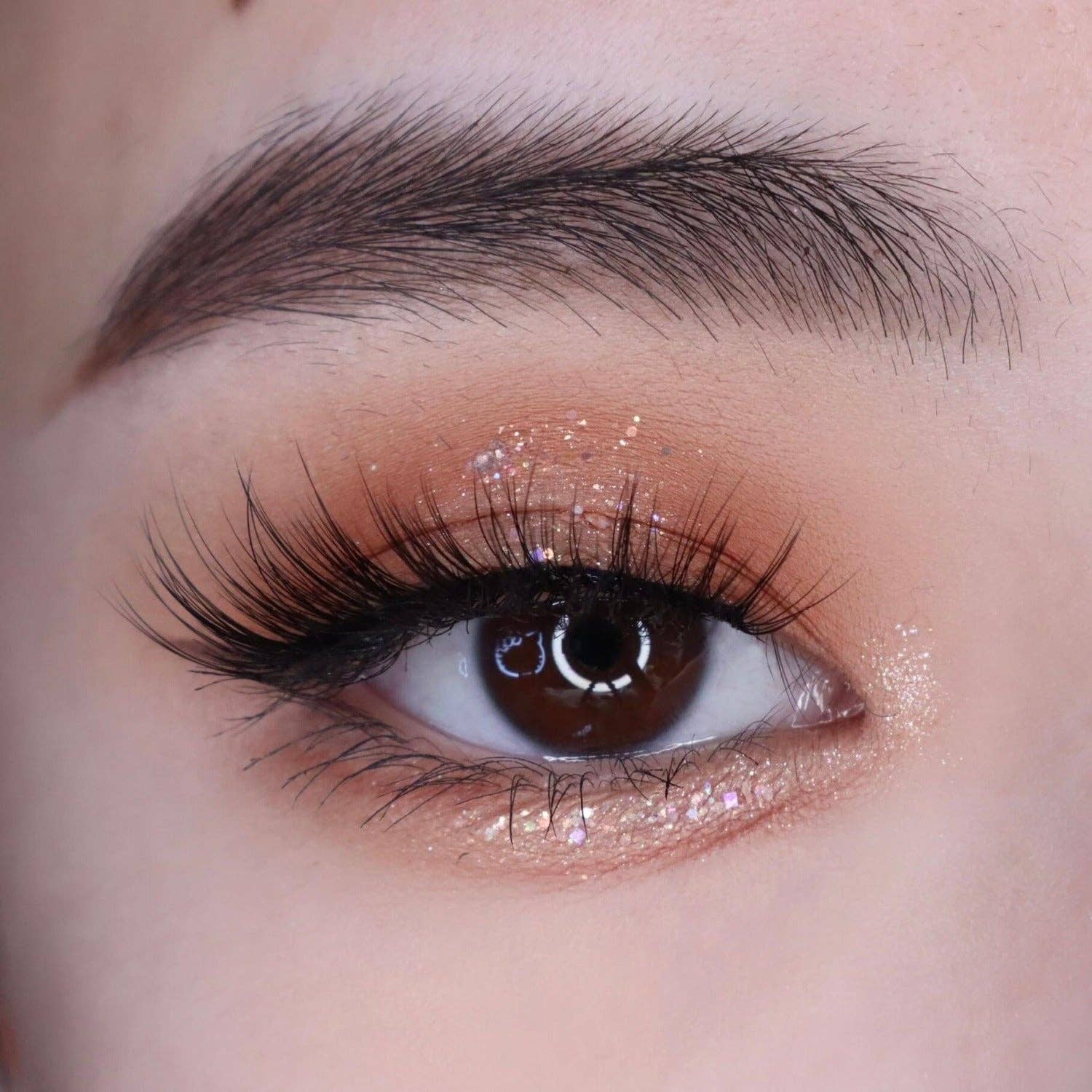 doe Beauty - Wholesale False/Fake Eyelashes - Soft Bloom - Reusable 16 Wears Handmade Vegan Subtle Lashes3