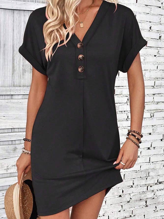 UNISHE - Wholesale Dress – Women's - Plain V Neck Buttoned Exposed Seam T-Shirt Dress AXR0956