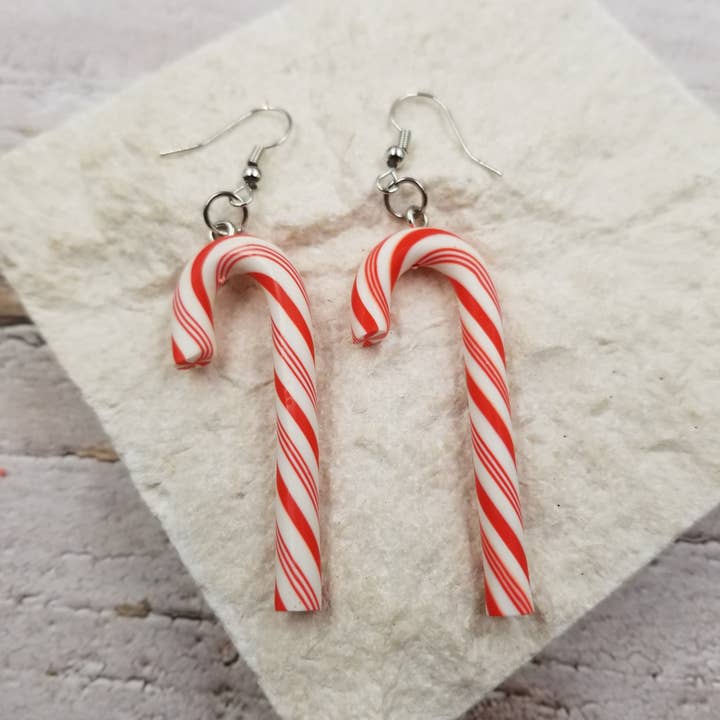 Treasure Wholesale - Wholesale Dangle earrings - Christmas Candy Cane Sweet Earrings2