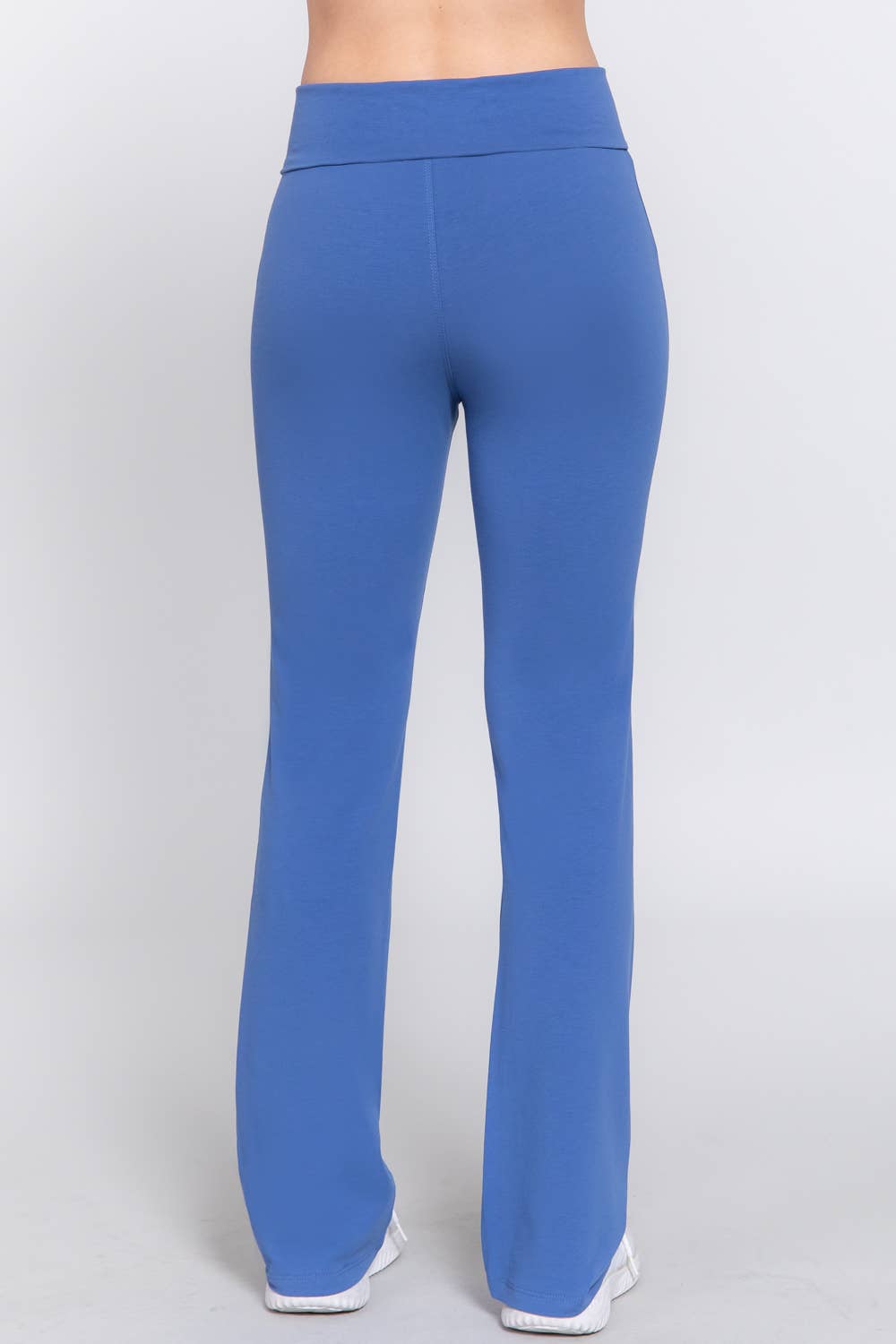 Active Basic | Active USA - Wholesale Sportbroek - Dames - Yoga legging met tailleband en wijde pijpen17
