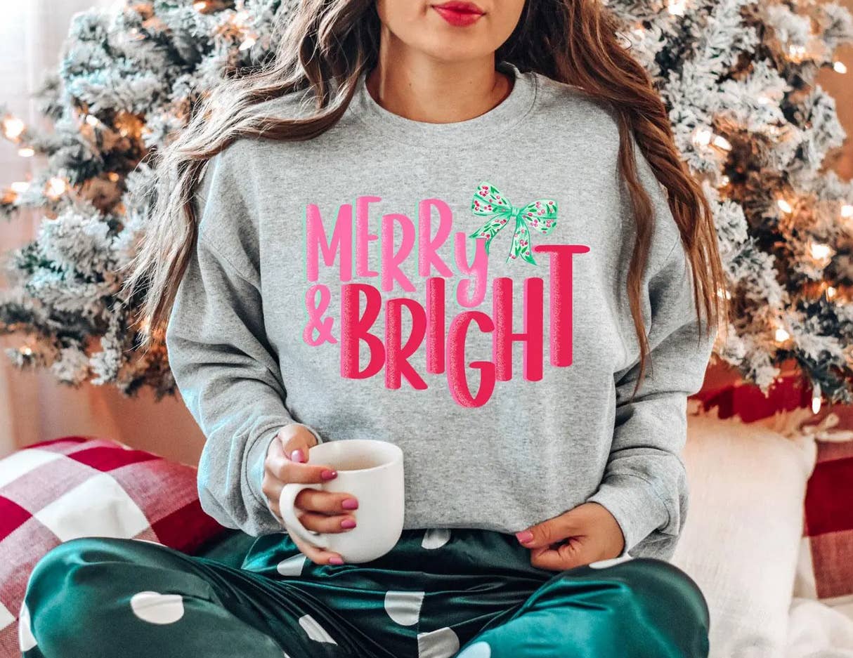 Trendy Chic Apparel LLC - Wholesale Graphic Sweatshirt - Women's - Merry & Bright Sweatshirts & T-Shirts