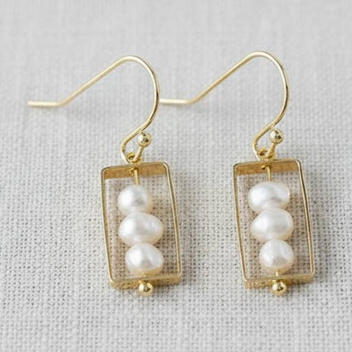 Boucles d'oreilles baroques géométriques en perles d'eau douce pour la vente par scentll jewelry