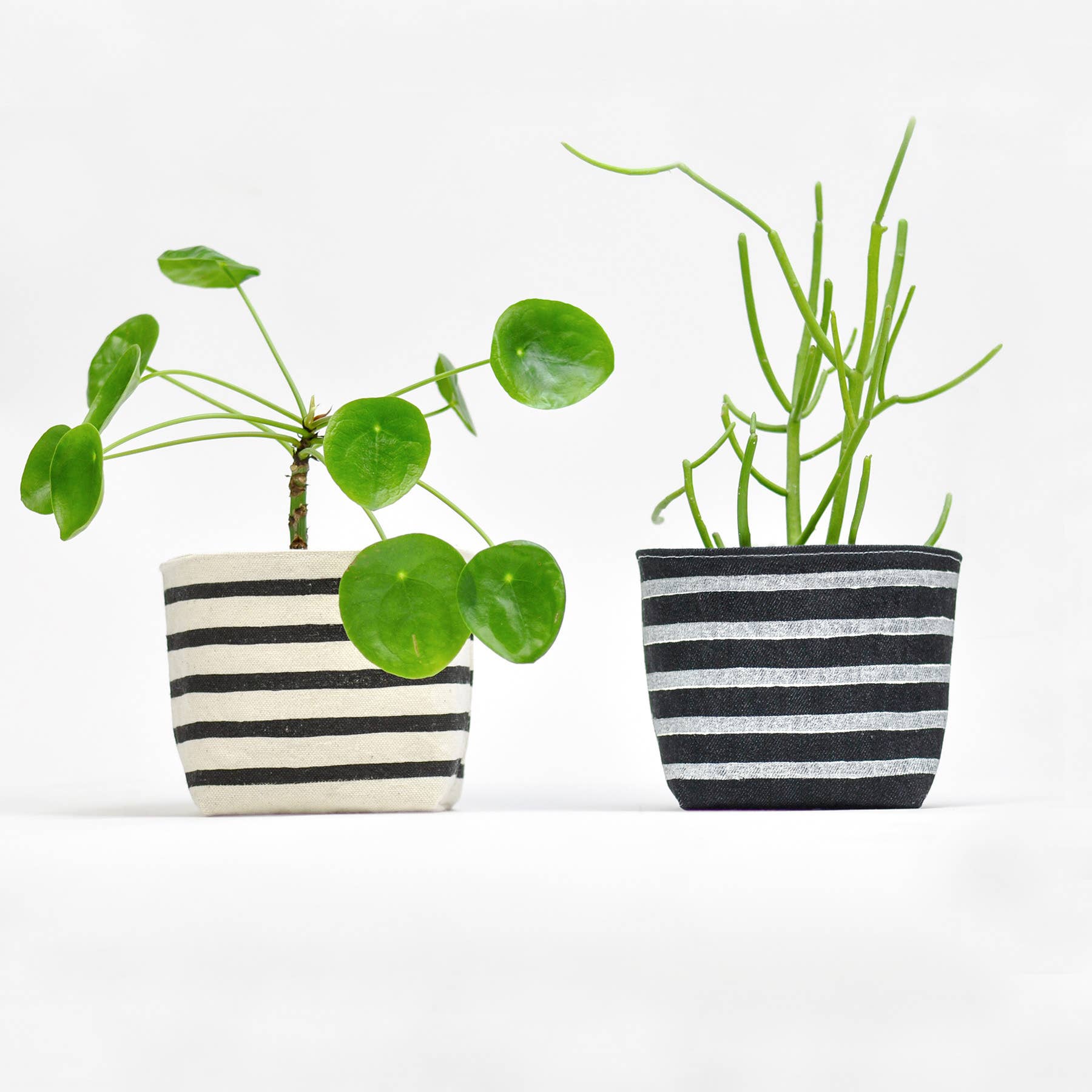 Gray Green Goods – Vaso de plantas por atacado – Plantador de jeans Stripe Blockprint - 4”1