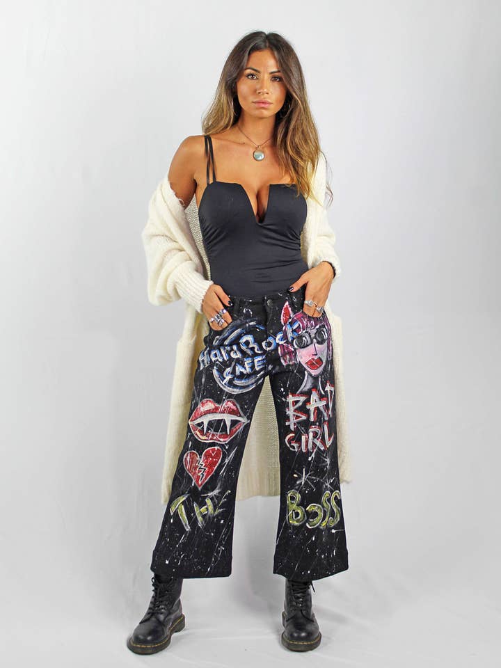 WOMEN'S HAND-PAINTED JEANS PANTS - ART ON JEANS - for wholesale by apiedinudinelparco