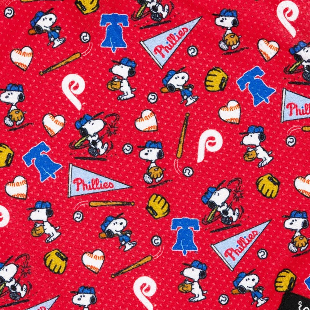 SASSY WOOF - Wholesale Pet Bandana - Dog - Dog Bandana - MLB x Peanuts™ Philadelphia Phillies2