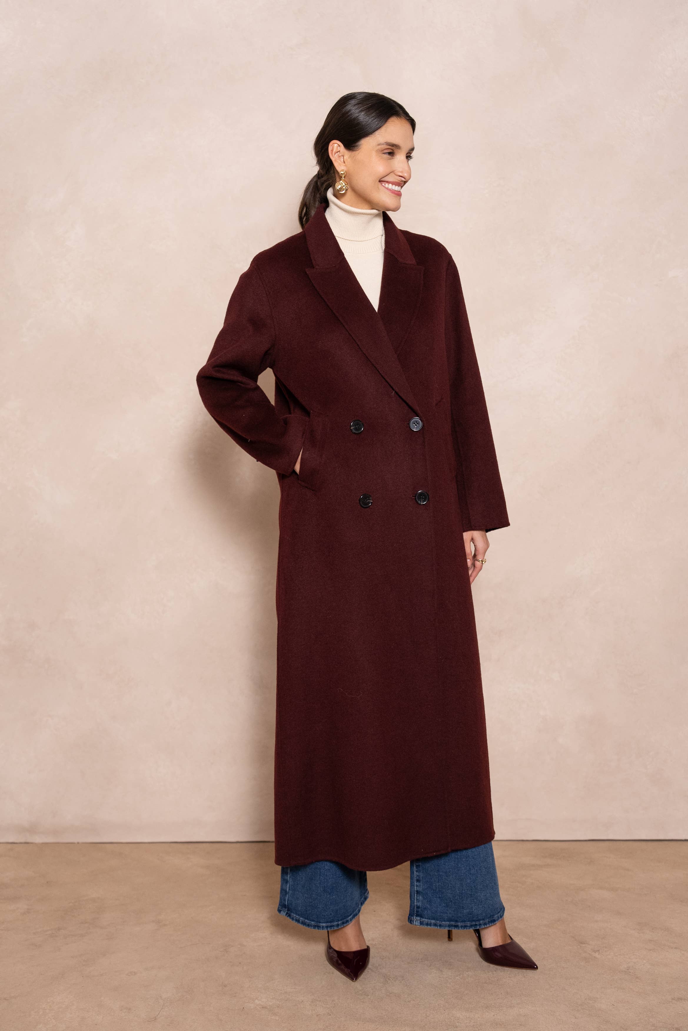 Attentif Paris – Großhandel Mantel - Damen – Extra langer, handgenähter Oversize-Mantel aus Wollmischung46