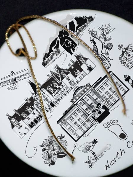 Adorno de Carolina del Norte para venta al por mayor de The Dish