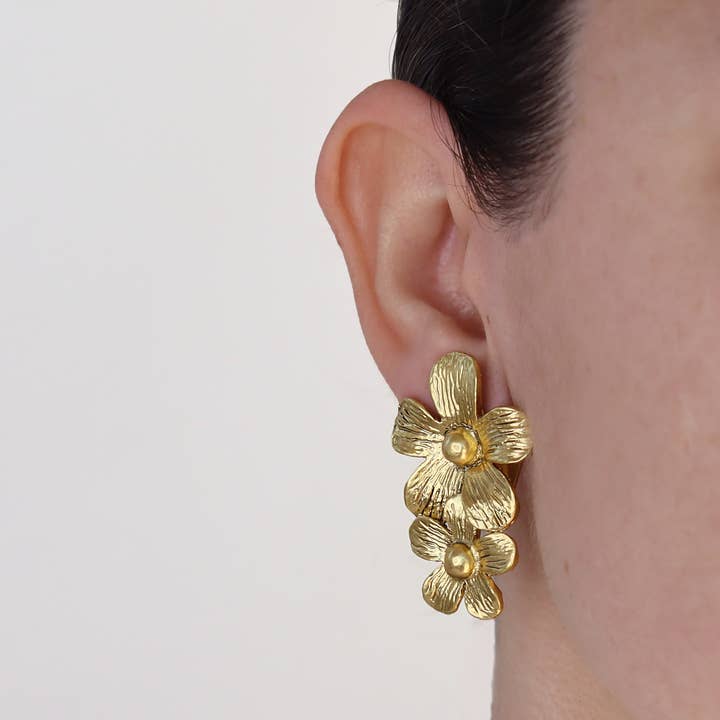KARINE SULTAN - Venta al por mayor Pendientes de clip - Pendientes llamativos con forma de gota en forma de flor para un aspecto elegante3