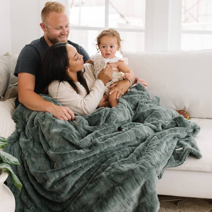 Saranoni - Wholesale Throw Blanket - PATTERNED FAUX FUR XL THROW BLANKETS39