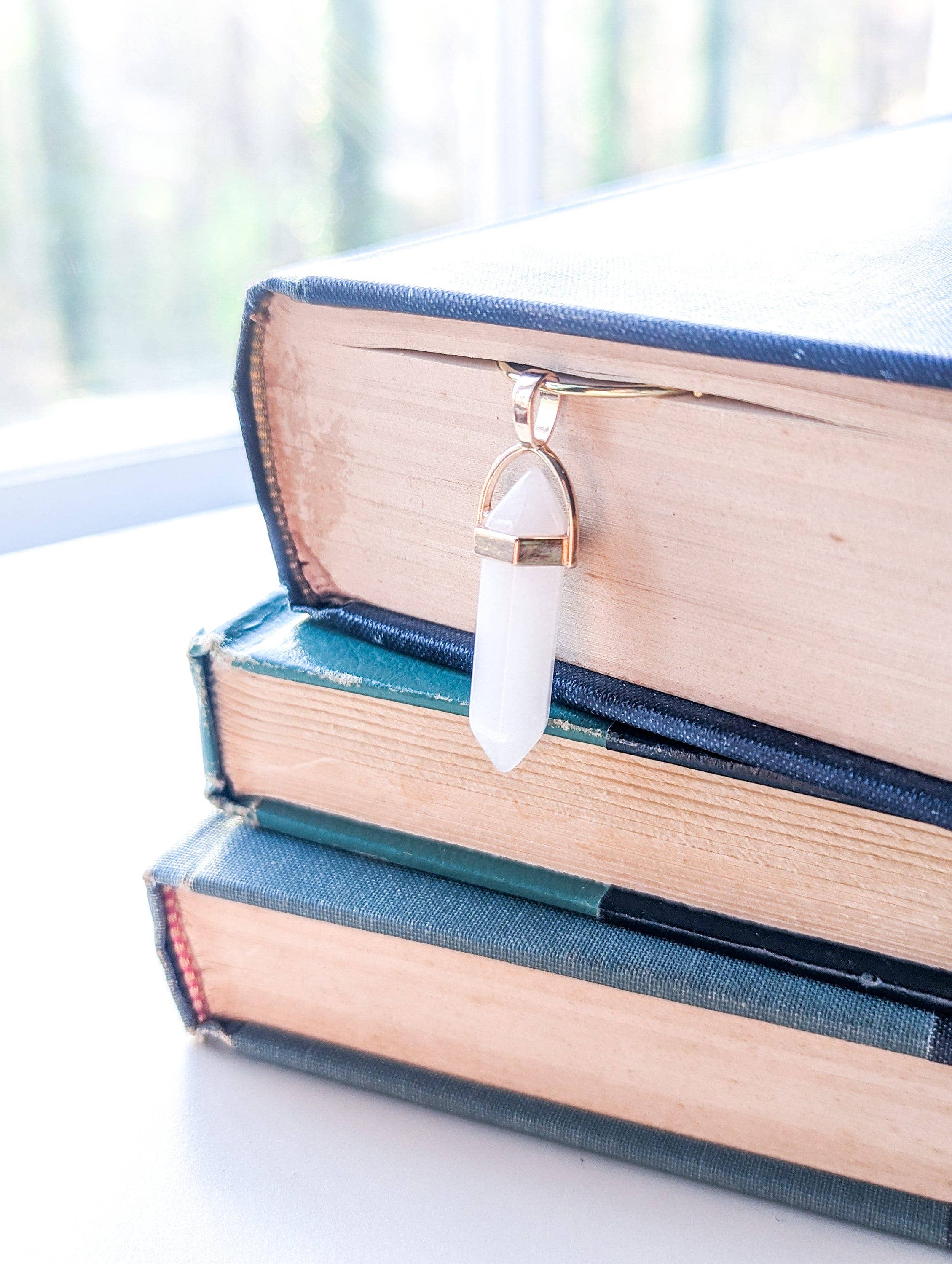 Bookish Trinkets - Wholesale Bookmark - Crystal Pendant Metal Bookmark Teardrop Page Clip5