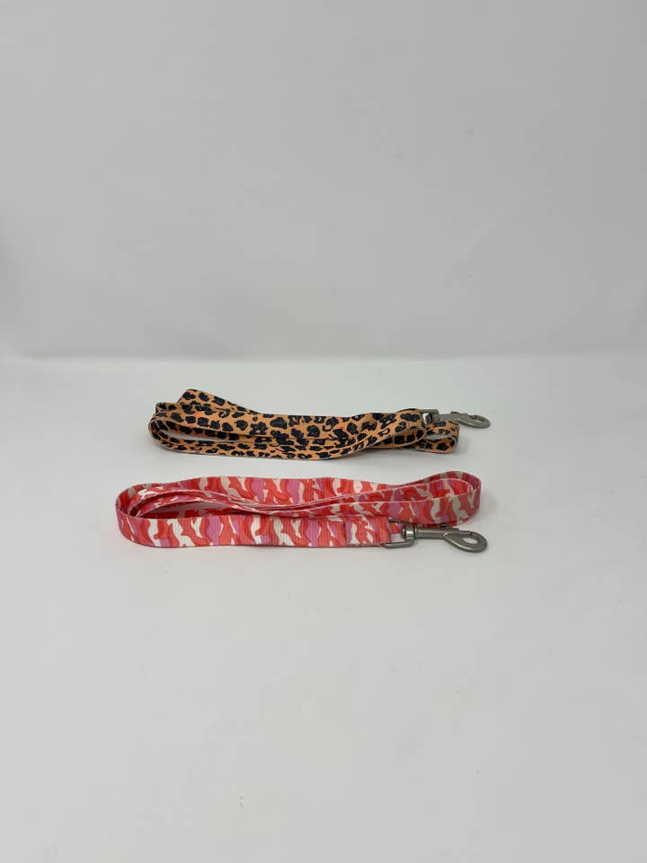 4ft Dog Leash Assorted Designs for wholesale by USA HomeMax