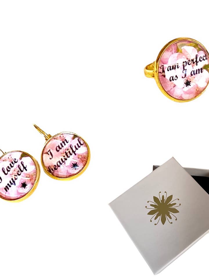 CRAB APPLE for wholesale by BB FLOWER