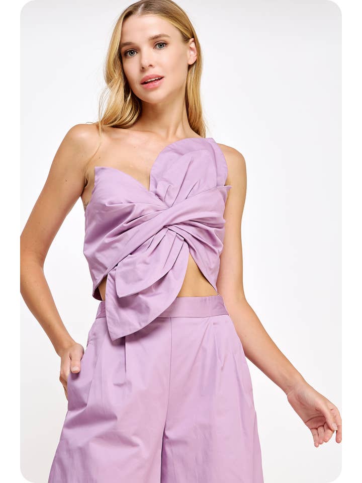 Strut & Bolt - Wholesale Shirt - Women's - One-Shoulder Knotted Flower Bow Crop Top38