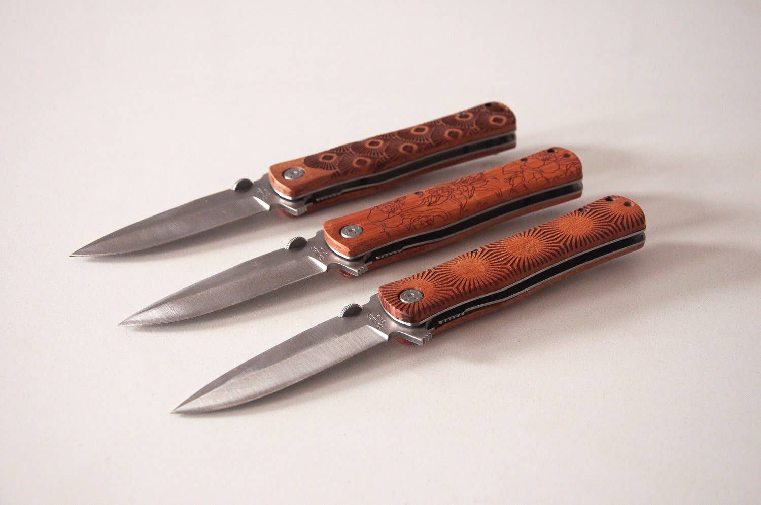 Lucca - Wholesale Pocket Knife/Holder - Rosewood Pocket Knife6