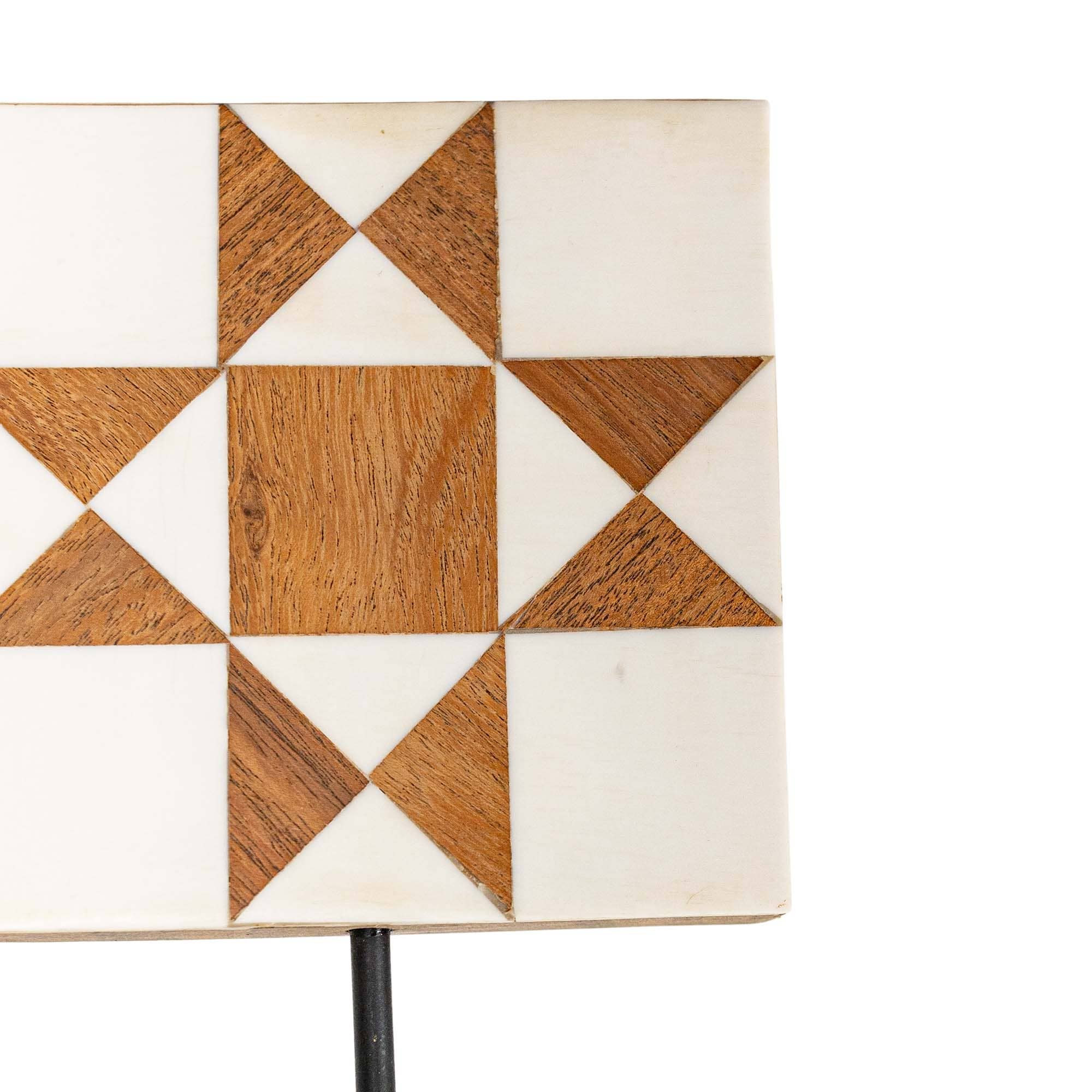 Foreside Home & Garden - Wholesale Wall Hook - Barn Quilt Farm Wall Decor Hook Mango Wood Resin & Metal1