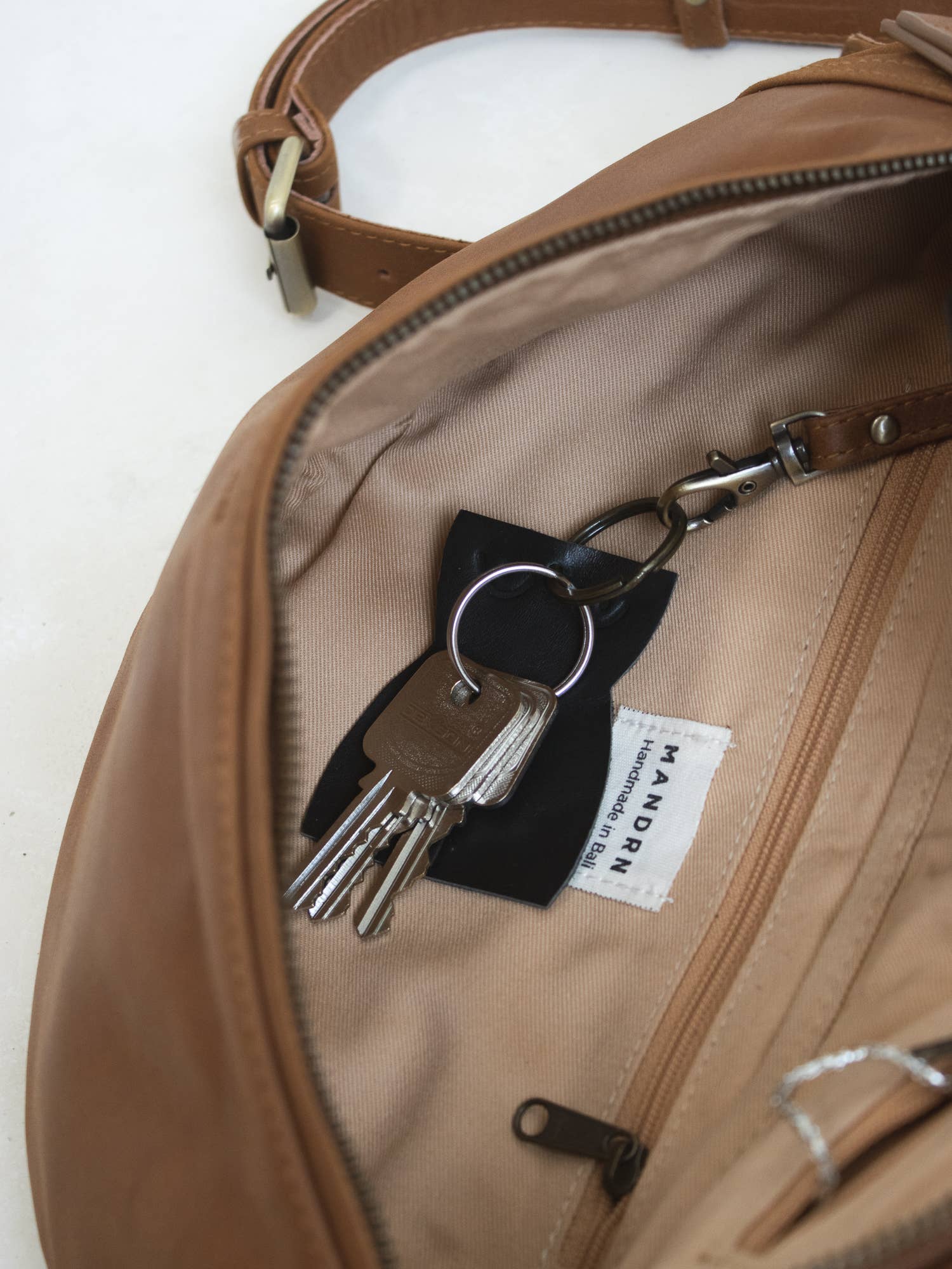 MANDRN - Vente Sac à bandoulière – femme - Atlas - Fauve3