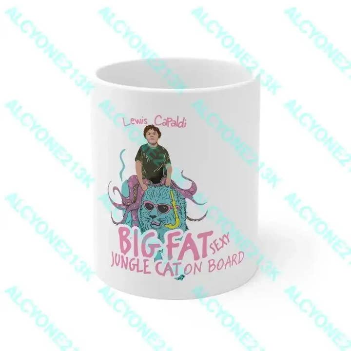Caneca Lewis Capaldi - Copo Cerâmico Branco 11oz para Amantes da Música por atacado de Alcyone213k