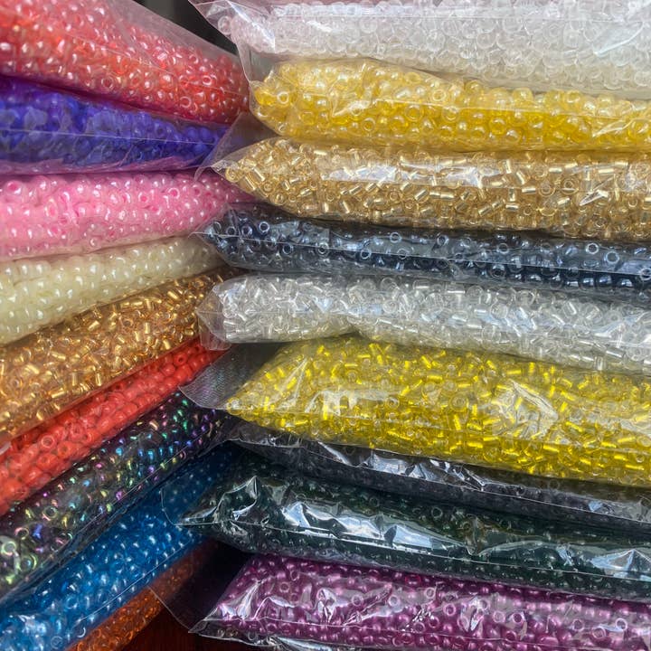MaddieMayShop - Wholesale Beads - 6/0 Seed Beads, Seed Beads Bulk, Glass Beads 450 Grams9