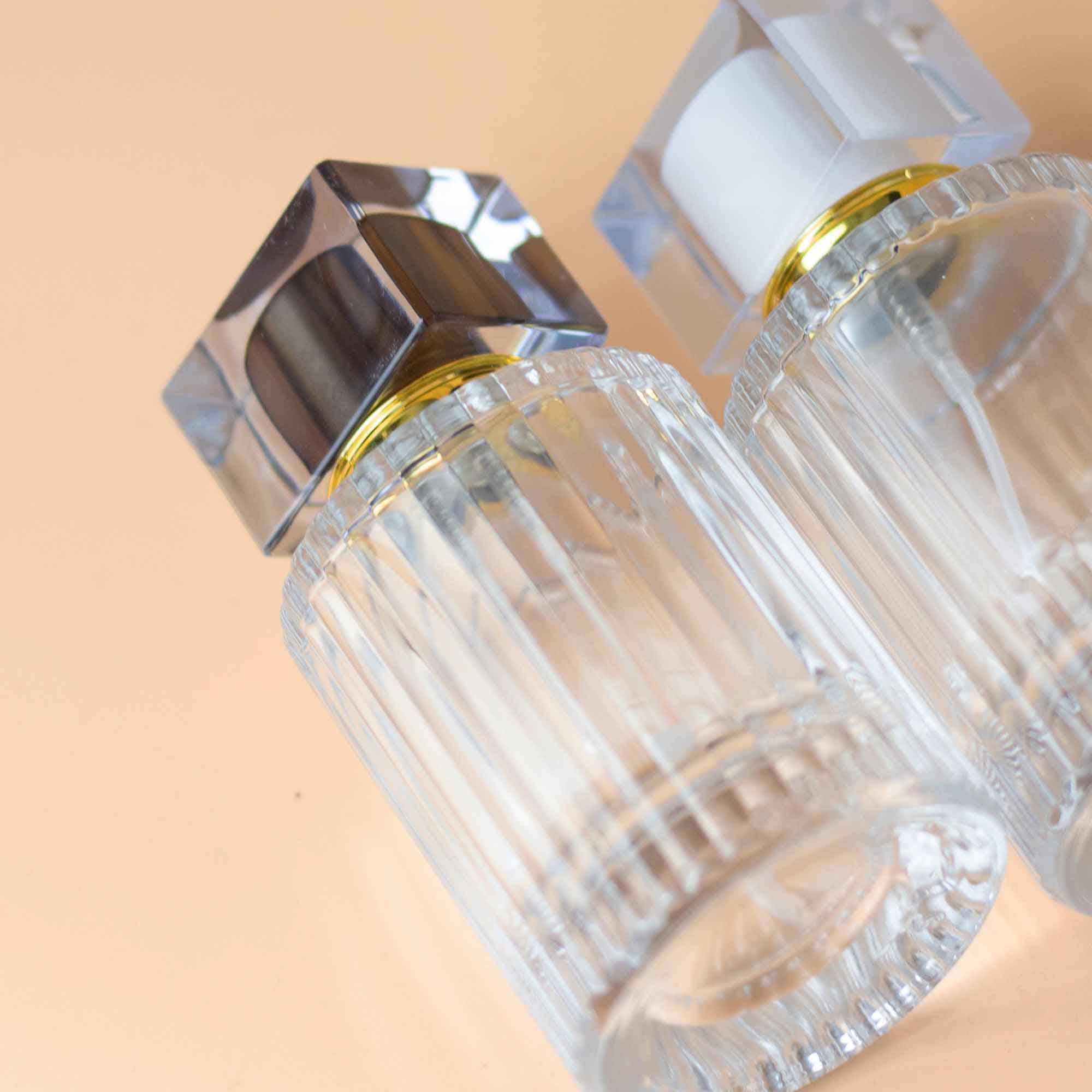 AWGifts Europe - Wholesale Perfume/Eau de Toilette - 50ml Round Ribbed Bottle, Spray and Cap6