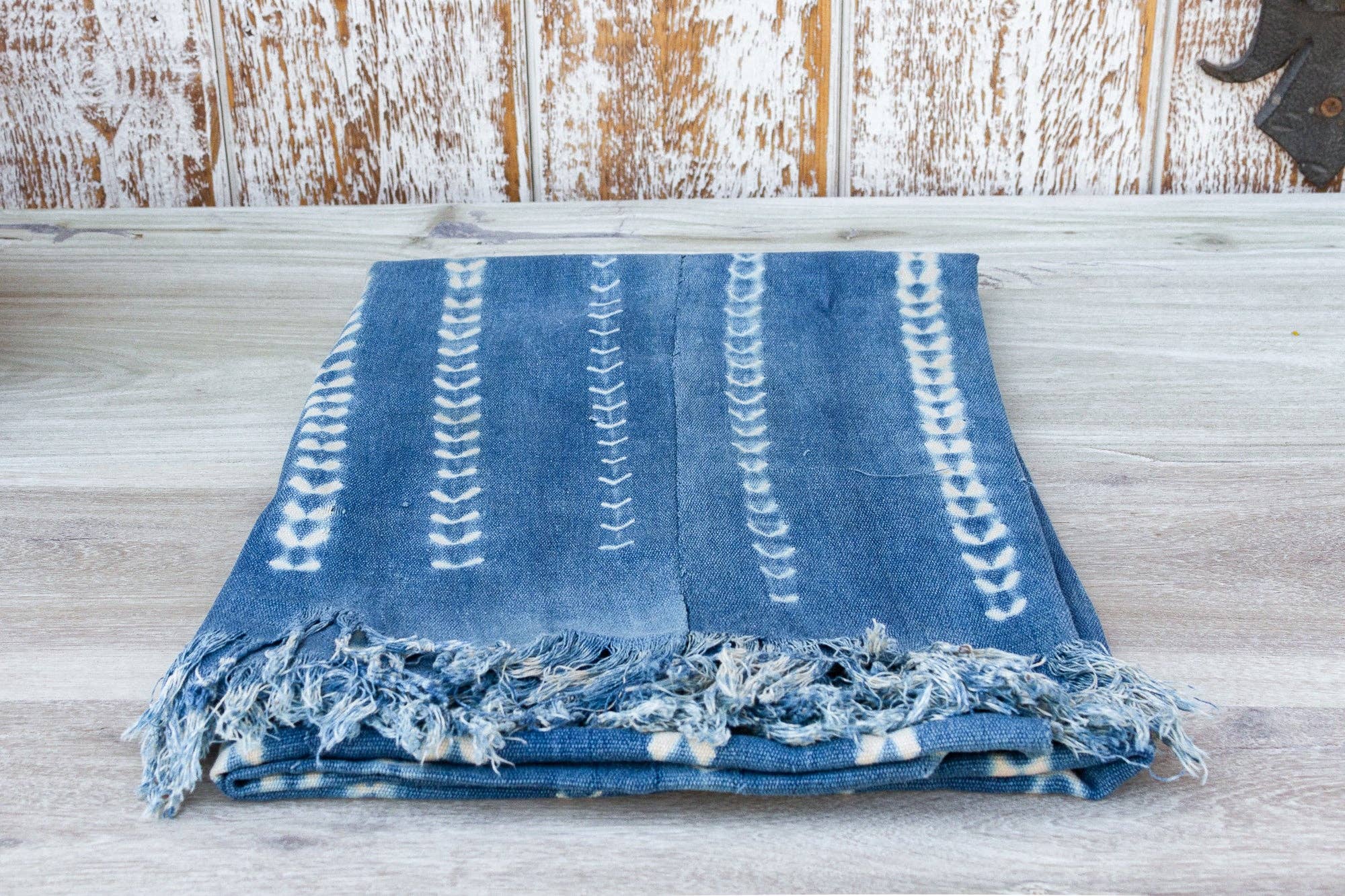 De-cor - Vendita all'ingrosso Arazzi/Tessuti d'arredo - Tessuto Aba Indigo in Mud Cloth Africano1