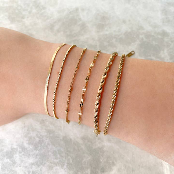 Dainty Gold Bracelets - Waterproof Chain Bracelets for Women for wholesale by Blueyejewelry