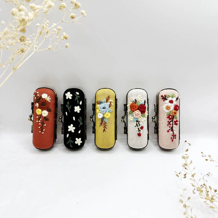 Quince Fables - Wholesale Lip Balm Case/Holder - Embroidered Lipstick Case, Collection Cecilia (NO MIRROR) 🪡 3