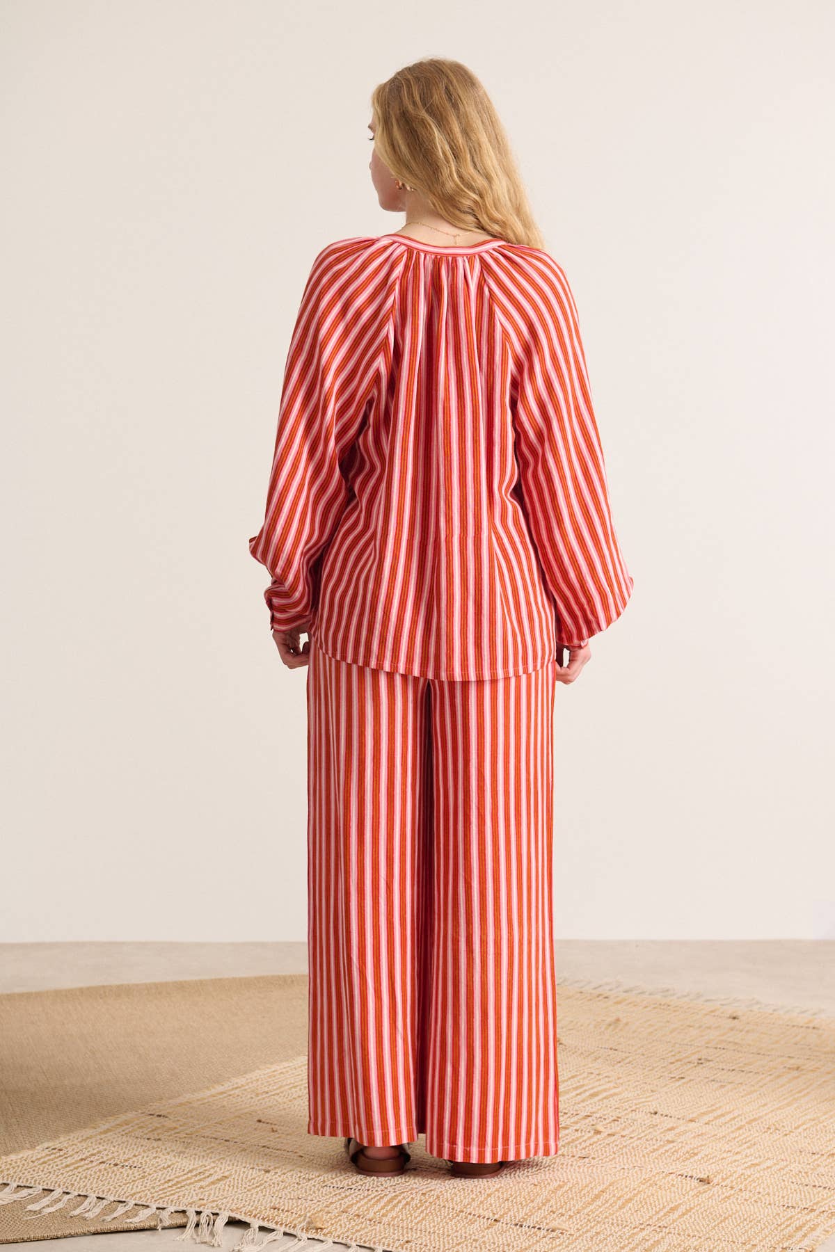 rosa Blusa às riscas - VERO para venda a revendedores na Faire3