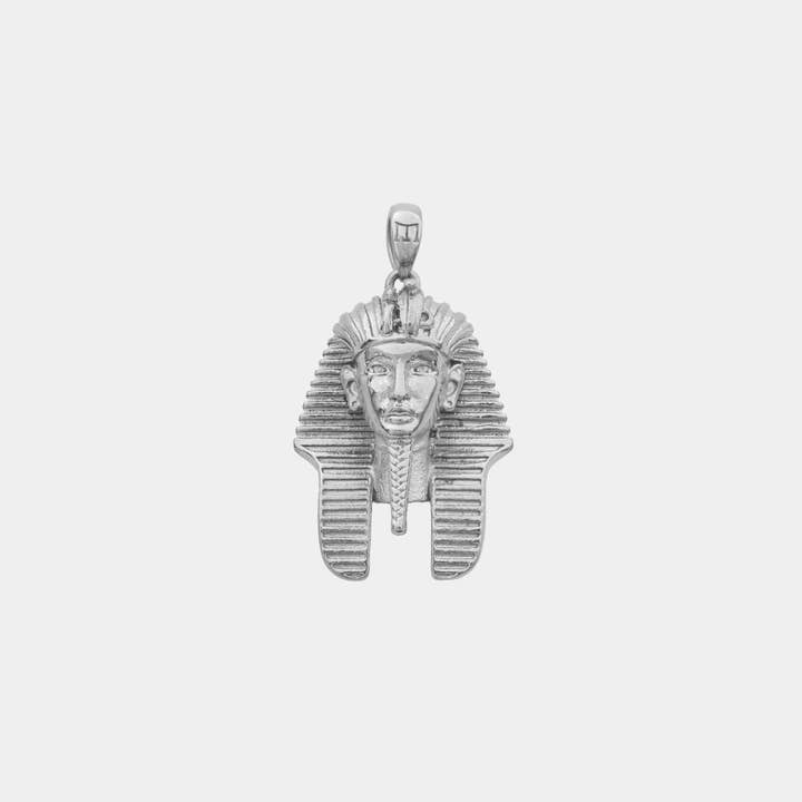 Pendentif King Tut en or blanc pour la vente par Marcozo