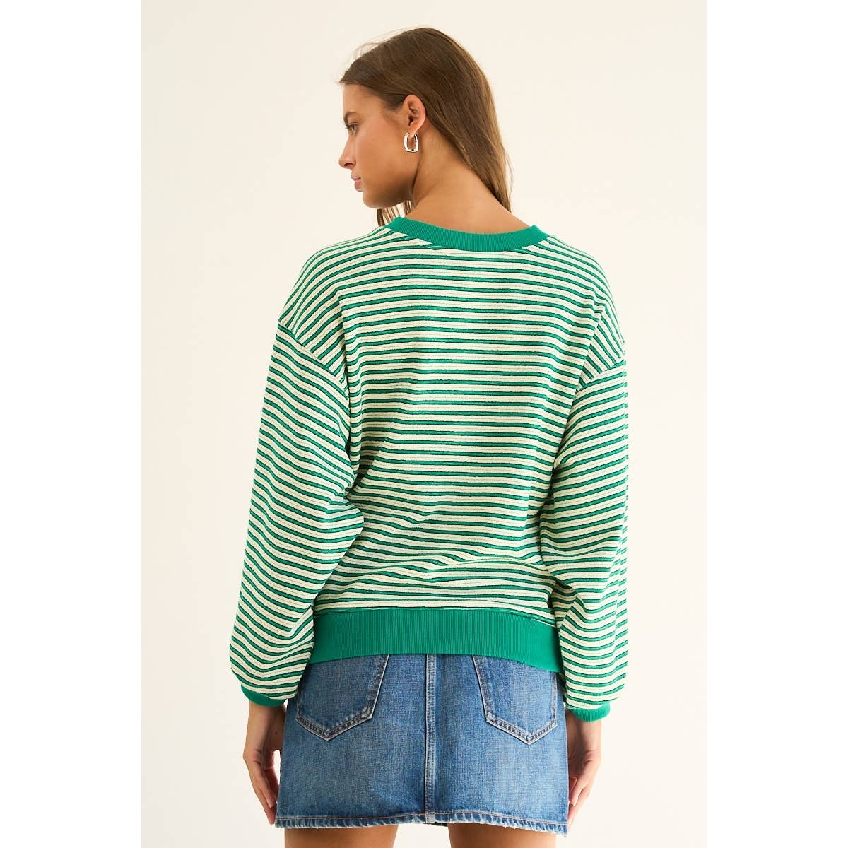 The GREii - Wholesale Sweatshirt - Women's - Relaxed Striped Pullover9