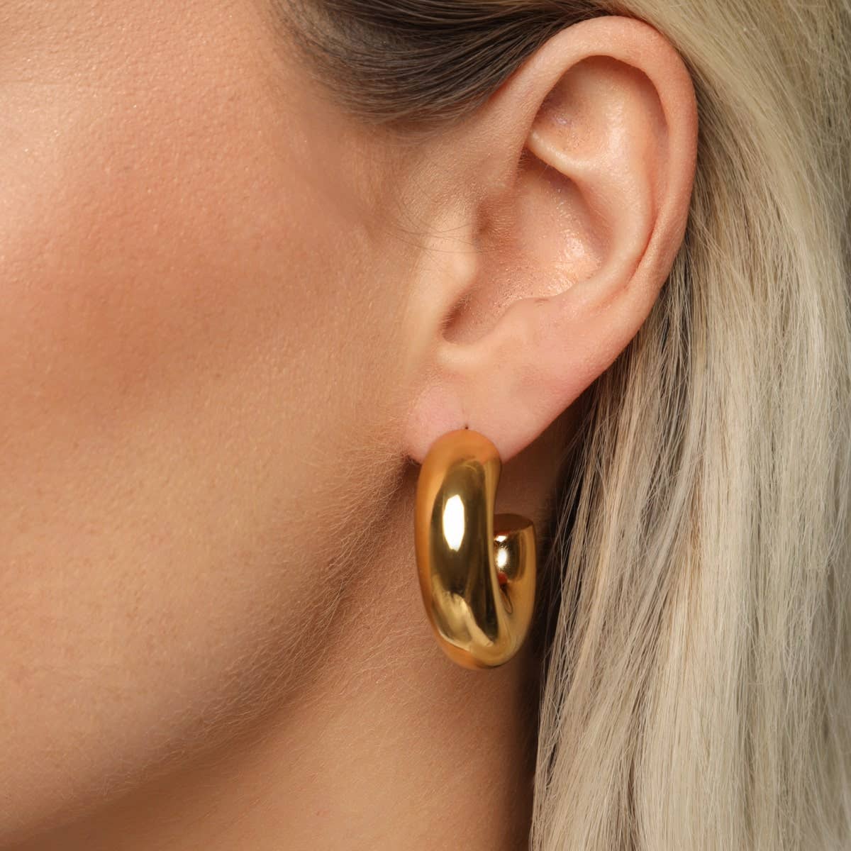 Schmuckgroßhandel - Wholesale Hoop Earrings - Bold Hoops Earrings | 18K Gold Plated2