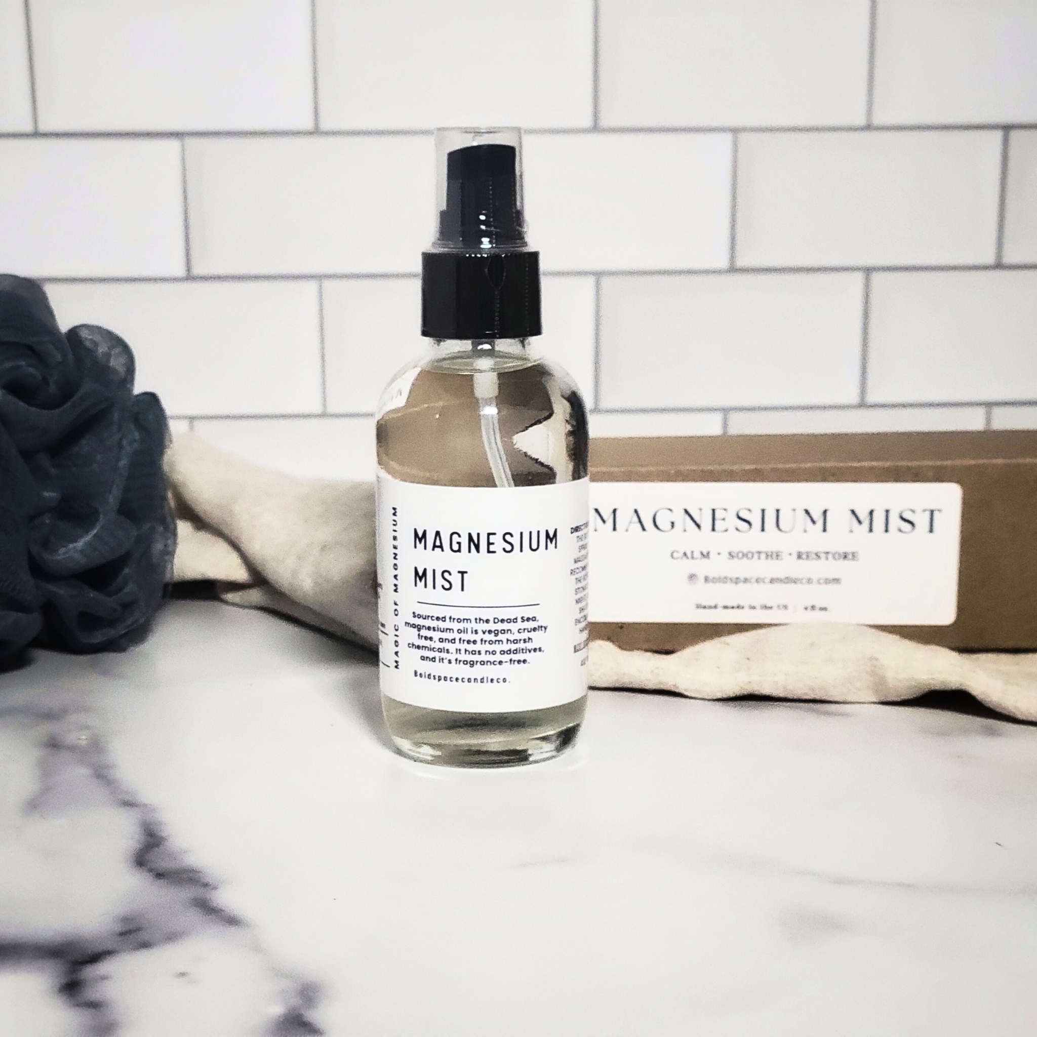 Bold Space Candle Co. - Vendita all'ingrosso Spray/pomata analgesica - Magnesium Mist | Flacone in vetro da 118 ml - Senza profumo1