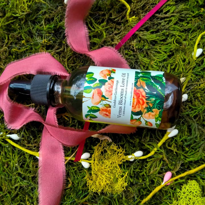 Venus Blooms Ritual Oil for wholesale by Goddess Gatherings