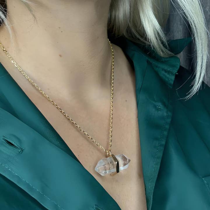 Clear Quartz Natural Gemstone Necklace - 24K Gold Filled for wholesale by Blonde Collection