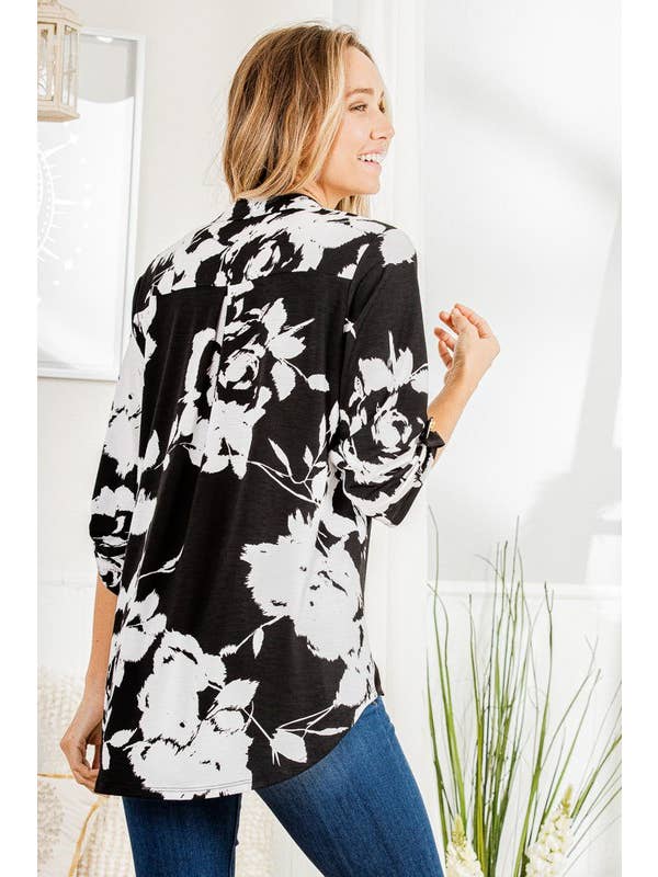 HEIMISH - Wholesale Tunic - Women's - ST1002-67 3/4 BUTTON SLEEVE MANDARIN COLLAR NECK FLORAL TOP