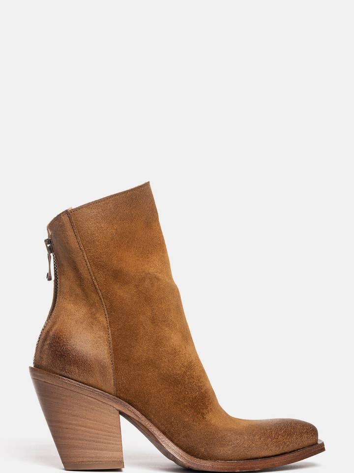 Tronchetti texani in camoscio cuoio XD2215 per la vendita all'ingrosso da parte di METISSE