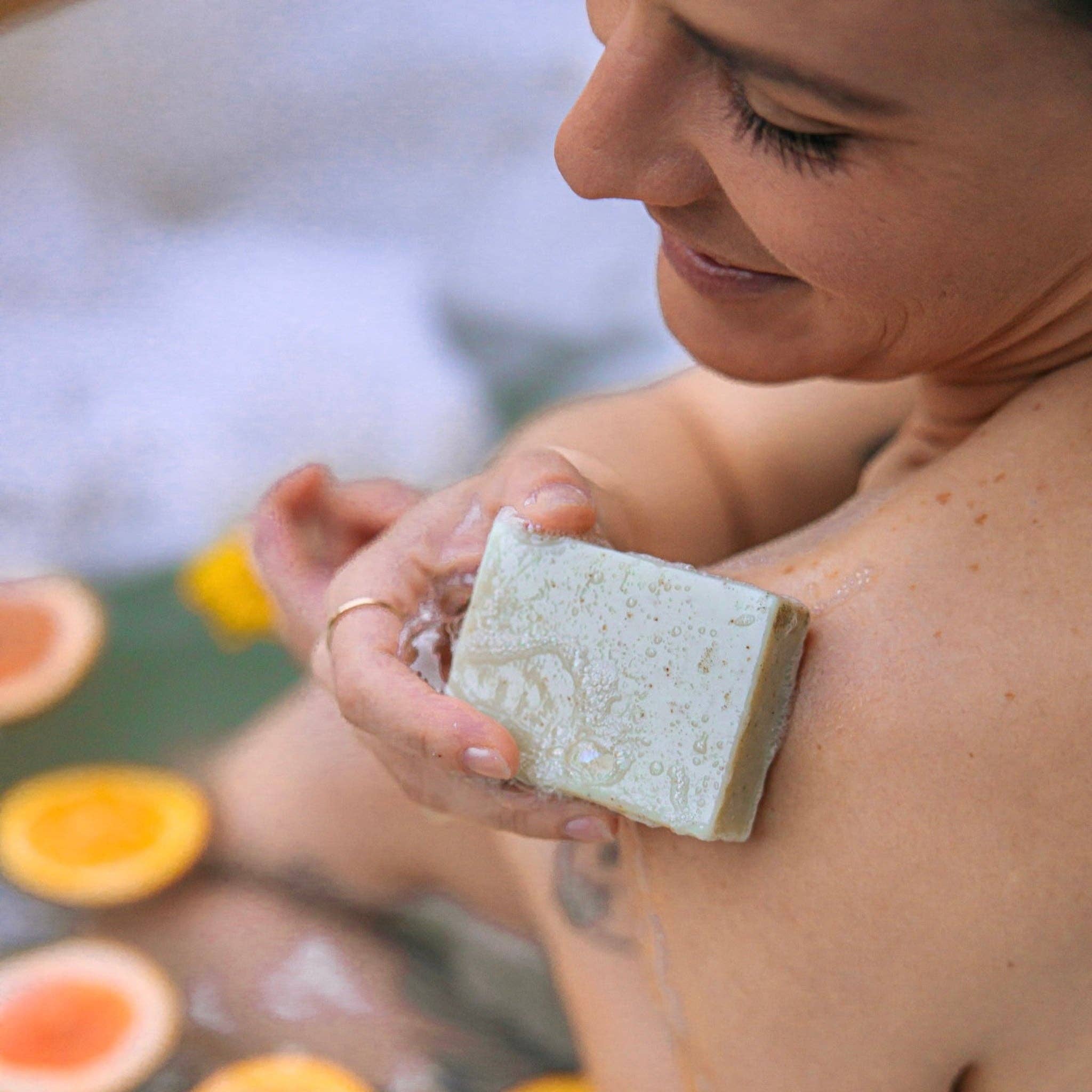 Rosco x Emmit - Wholesale Bar Soap - Grapefruit Yuzu Soap2