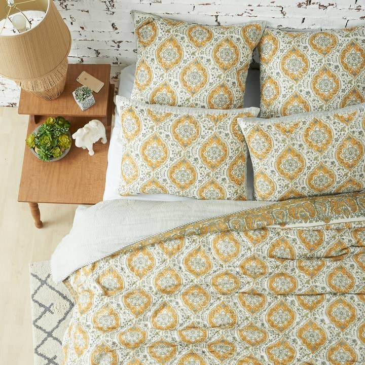 Freddie Ochre Queen Quilt for wholesale by C&F Home