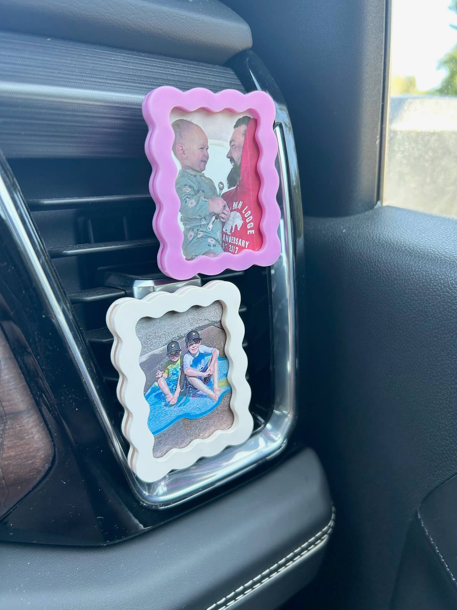 Cope and Co Custom Signs - Wholesale Picture Frame - Squiggly Car Vent Picture Frame 3