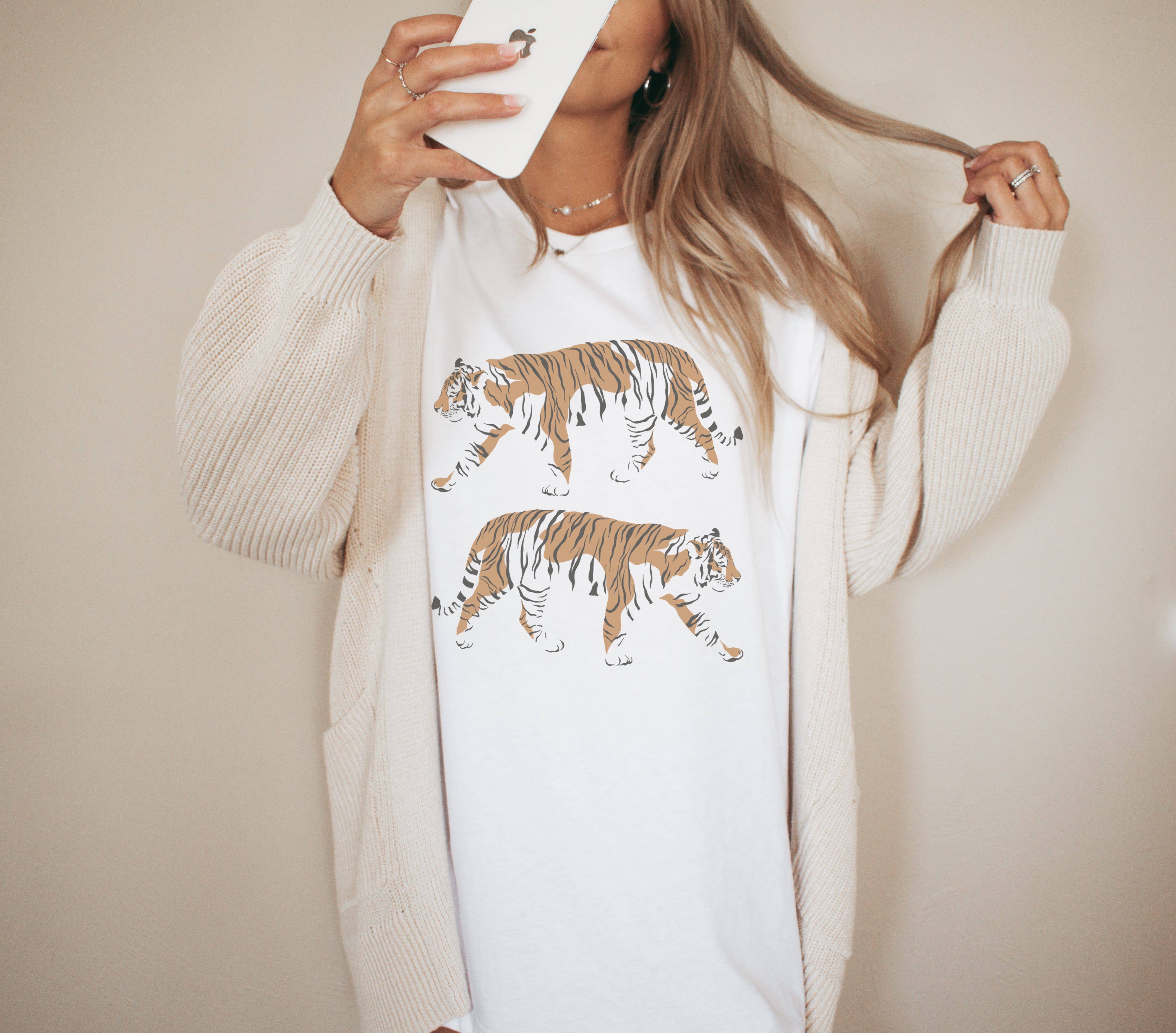 Amy Anne Apparel Inc – wholesale Screen printed t-shirt – Women′s – Double Tiger Tee | Retro Boho Tshirt0