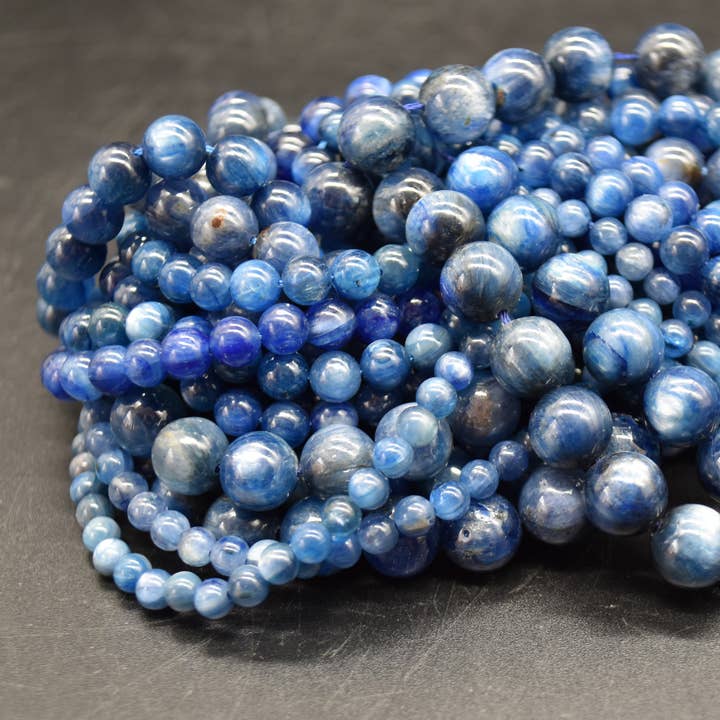 Grade A Naturlige Kyanit Runde Ædelstensperler for engroshandel hos Oriental Direct Craft Supplies