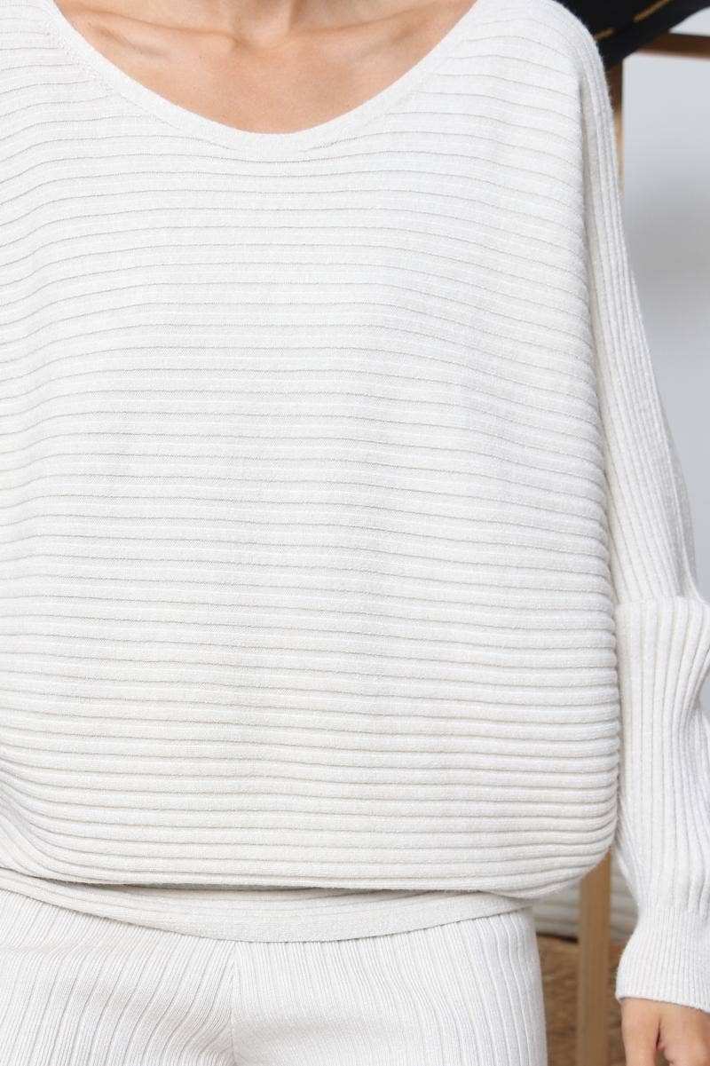 DIX-ONZE - Wholesale Top & Pant Set (NOT Loungewear) - Women's - Ribbed Fine Knit Set – Oversized Sweater & Wide-Leg Pants7