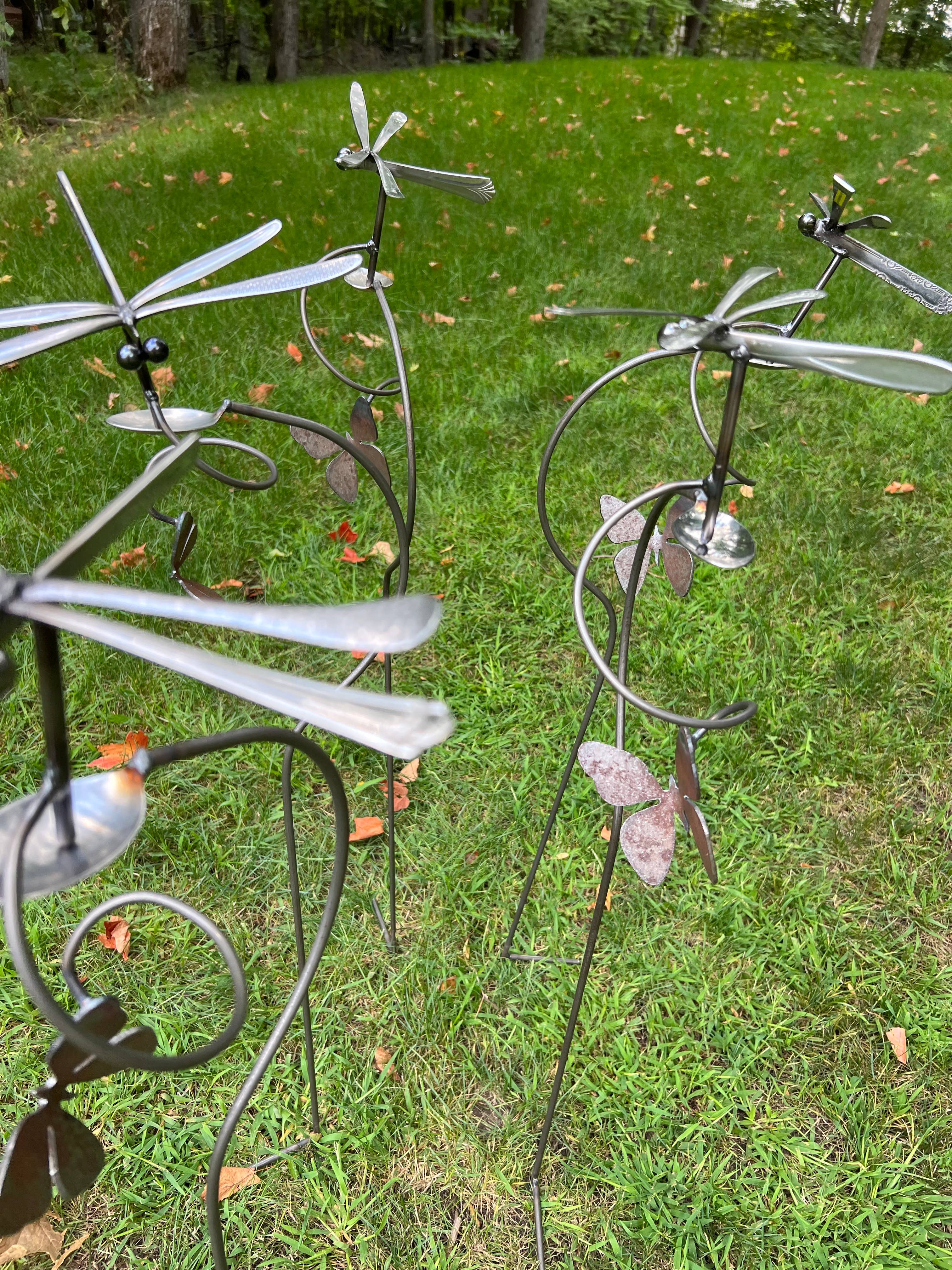 Pauls Metal Petals - Wholesale Outdoor Ornament/Decor - Single Dragonfly/ Butterfly Counterweight2