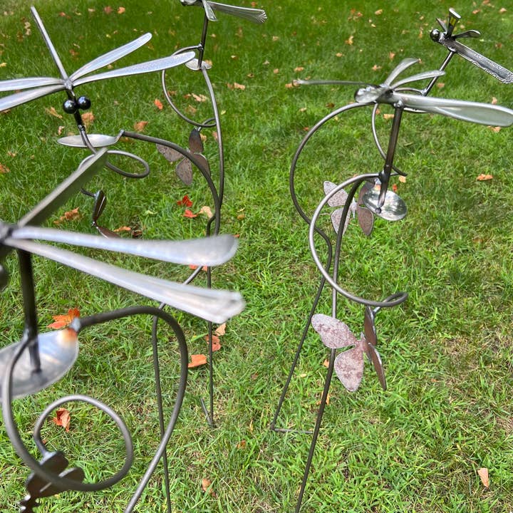 Pauls Metal Petals - Wholesale Outdoor Ornament/Decor - Single Dragonfly/ Butterfly Counterweight2