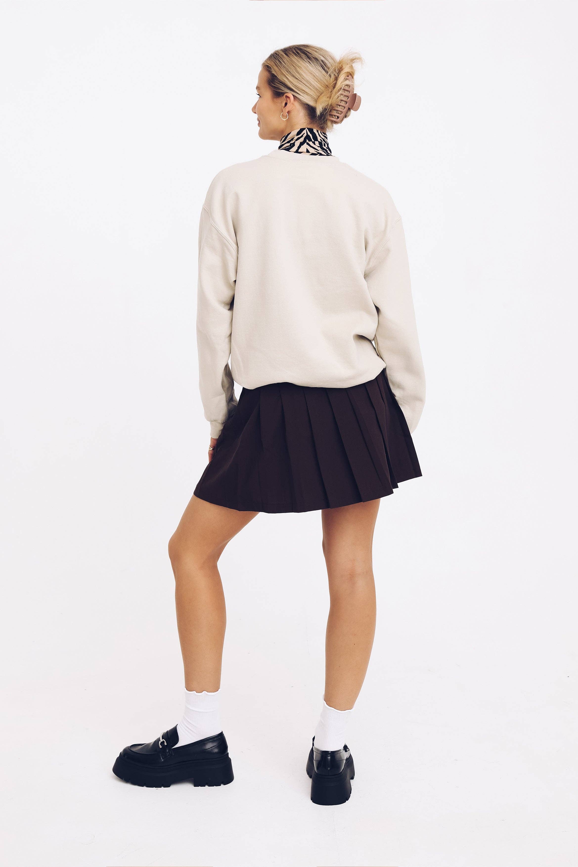 Limpet Store - Wholesale Graphic Sweatshirt - Women's - The Hot Chocolate Oversized Sweatshirt0