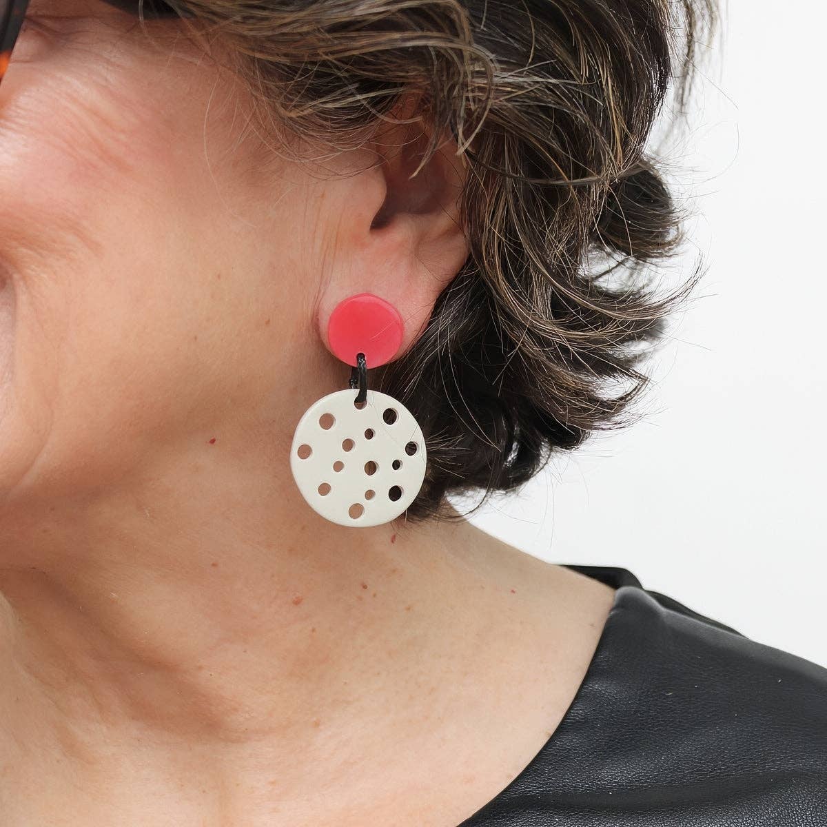 Sylca Designs – Brincos de argola por atacado – Brincos Coral Jocelyn1