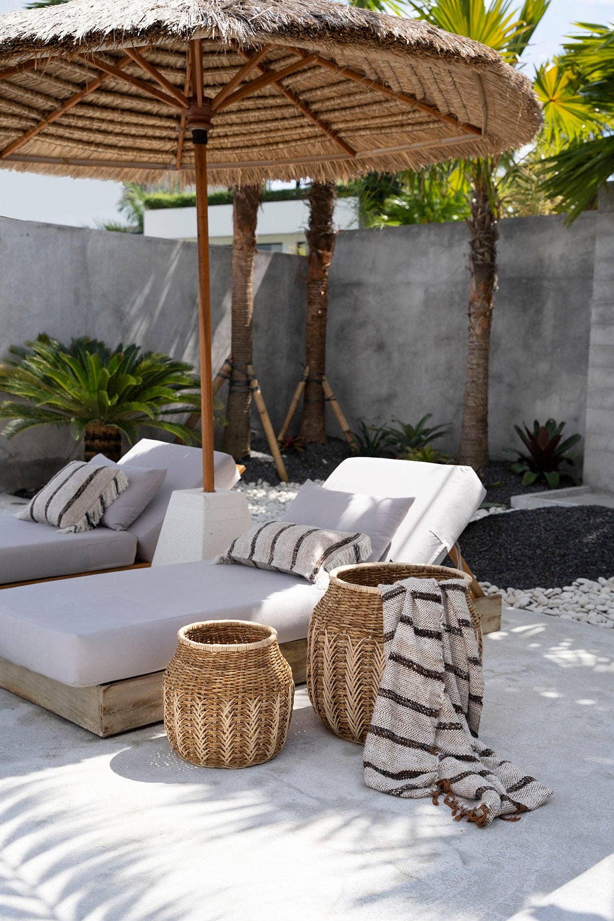 Bazar Bizar Living - Wholesale Throw Blanket - The s'il vous Plaid - Bohemian White4