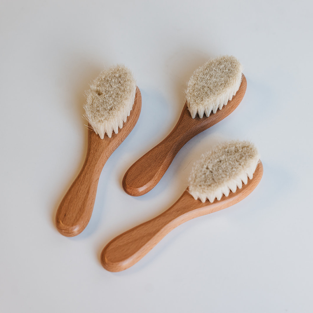 Giften Market - Wholesale Hair Brush/Comb - Kids & Baby - Baby's First Hairbrush in Beechwood - Natural & Gentle8