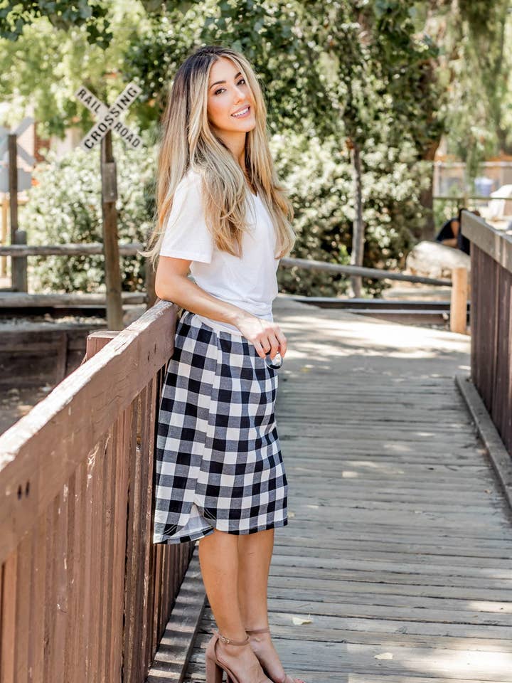 Tickled Teal – wholesale Kjol - Dam – Buffalorutig helgkjol1